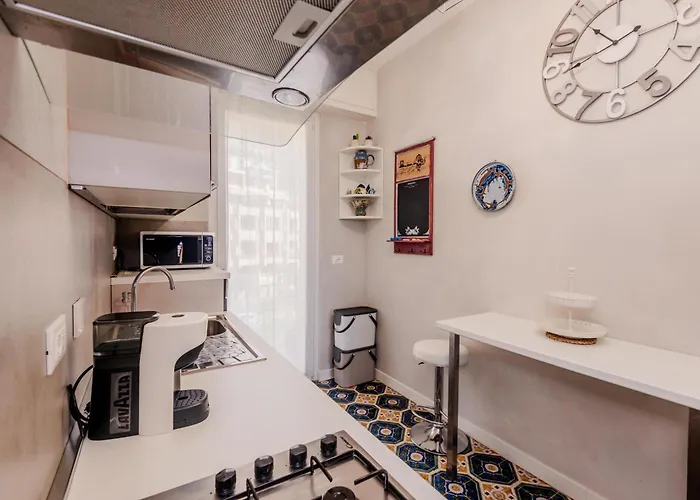 Liliana - Sirena - Trilocale Elegante Con Balcone Vista Mare - Accesso Diretto アパート