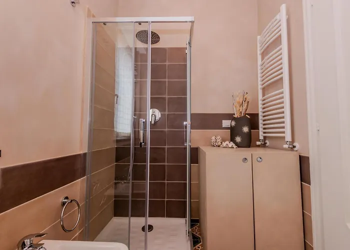 Apartamento Liliana - Sirena - Trilocale Elegante Con Balcone Vista Mare - Accesso Diretto *