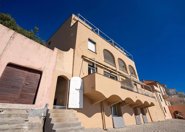 Liliana - Sirena - Trilocale Elegante Con Balcone Vista Mare - Accesso Diretto Apartamento *